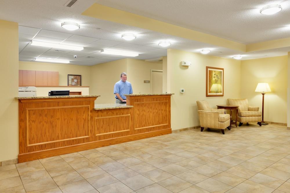 Candlewood Suites Harrisburg I-81 Hershey Area, An Ihg Hotel Экстерьер фото