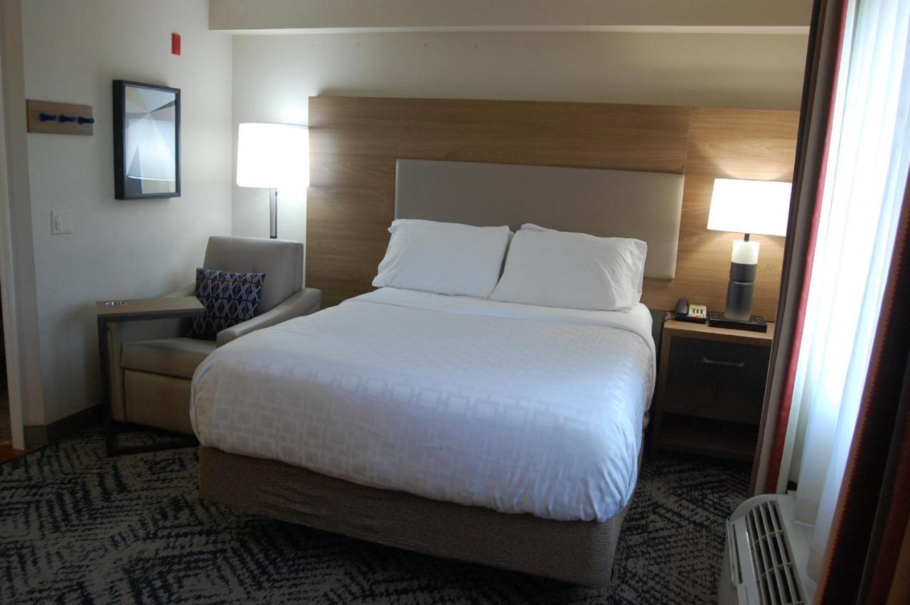 Candlewood Suites Harrisburg I-81 Hershey Area By Ihg Экстерьер фото