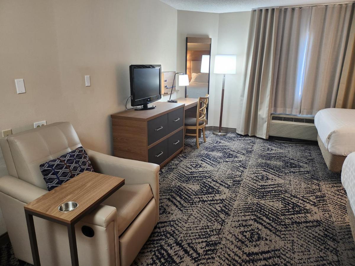 Candlewood Suites Harrisburg I-81 Hershey Area, An Ihg Hotel Экстерьер фото